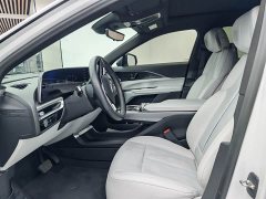 Cadillac IQ Sharp Song 2022 Rear-Wheel Drive Long Range Luxury - ფოტო 6