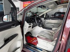 Buick GL8 ES Luxe 653T Comfort - ფოტო 7