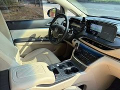 Buick GL8 2023 Land Executive Cabin Premium - ფოტო 7