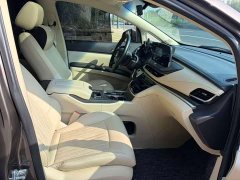 Buick GL8 2023 Land Executive Cabin Premium - ფოტო 8