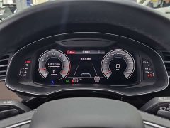 Audi Q7 55 TFSI quattro S line Sport - ფოტო 11