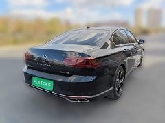 Volkswagen Magotan 2 Million Units Commemorative Edition 330TSI DSG Luxury - ფოტო 6