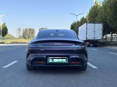 Xiaomi SU7 Rear-Wheel Drive Standard Edition - ფოტო 9
