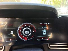 Hyundai Elantra 1.5L CVT Luxury - ფოტო 8