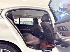 BMW 3 Series 325Li M Sport Package - ფოტო 12