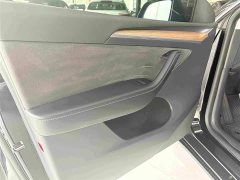 Tesla Model Y Rear-Wheel Drive - ფოტო 8