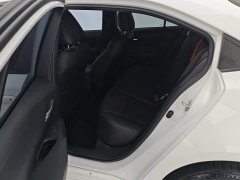 Toyota Corolla 1.2T S-CVT Elite Plus - ფოტო 11