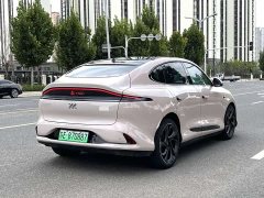 IM Motors Zhiji LS6 Super Performance Lingxi Smart Enjoy Edition - ფოტო 9