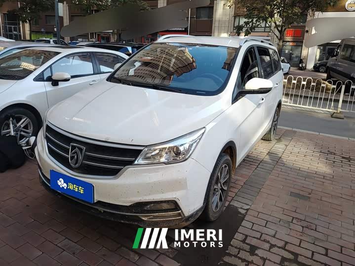 Baojun 730 2019 1.5L Manual Fashion Edition 7-seater China VI - ავტომობილი ჩინეთიდან