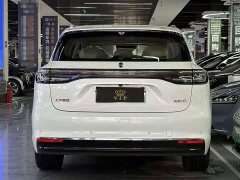 SAIC Shangjie H5 Pure Electric Max - ფოტო 15