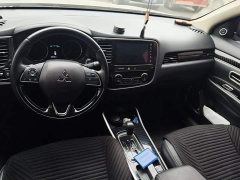 Mitsubishi Outlander 2020 2.0L FWD Comfort 5-Seater - ფოტო 12