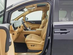 Voyah Dream 2024 PHEV Extended Range Luxury Edition - фото 10