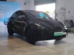 Tesla Model Y 2022 Facelift Rear-Wheel Drive - ფოტო 3