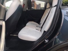 Tesla Model Y Rear-Wheel Drive - ფოტო 13