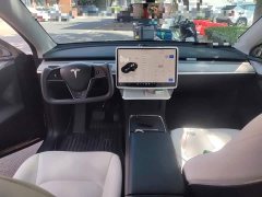 Tesla Model Y Rear-Wheel Drive - ფოტო 5