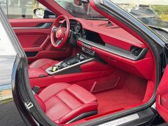 Porsche 911 Targa 4 3.0T - ფოტო 11