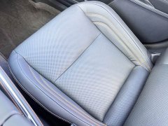 Toyota Camry Hybrid 2.0L Premium - ფოტო 16