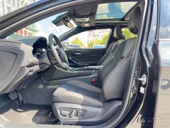 Toyota Camry Hybrid 2.0L Premium - ფოტო 7