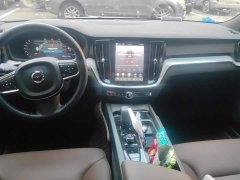 Volvo S60 B4 Intelligent Luxury Edition - ფოტო 12