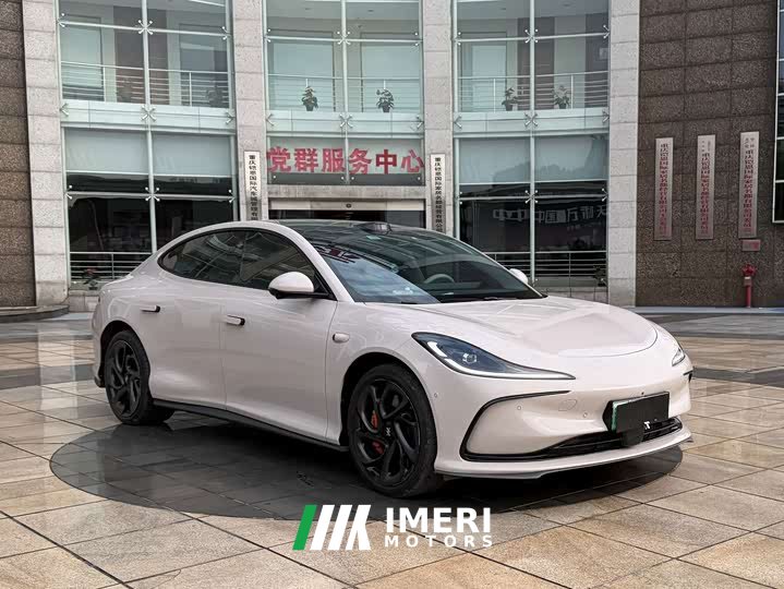 IM Motors Zhiji L6 Max Long Range Edition - ავტომობილი ჩინეთიდან