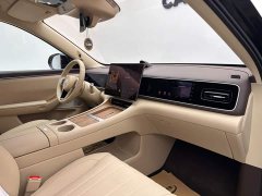AITO Wenjie M7 Extended Range Pro AWD 5-Seater - ფოტო 11