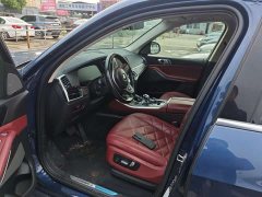 BMW X5 xDrive 30Li M Sport Package - ფოტო 4