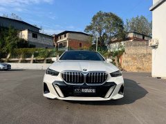 BMW 5 Series 525Li M Sport Package - ფოტო 2