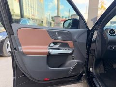 Mercedes-Benz GLB 220 Dynamic - ფოტო 12