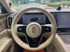 AITO Wenjie M9 Extended Range Ultra 52kWh 6-Seater with 192-Line LiDAR - ფოტო 17