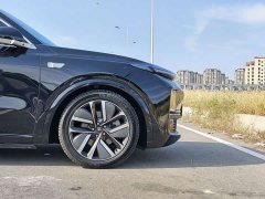 Li Auto L9 2023 Pro - ფოტო 15