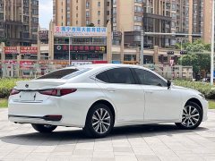 Lexus ES 2020 300h Elite Edition National V Emission Standard - ფოტო 5