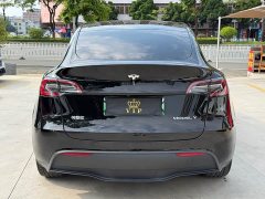 Tesla Model Y Long Range All-Wheel Drive - ფოტო 5