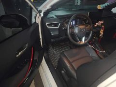 Toyota Corolla Hybrid 1.8H E-CVT Sport - ფოტო 12