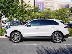 Porsche 2019 Cayenne 3.0T - ფოტო 3