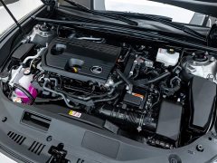 Lexus ES 300h Premium Edition - ფოტო 11