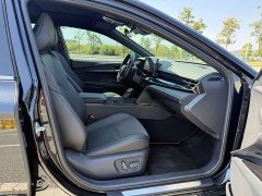 Toyota Camry 2026 Dual-Engine 2.0HS Sports Edition - ფოტო 8
