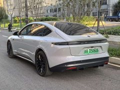 NIO ET5 2022 75kWh - ფოტო 6