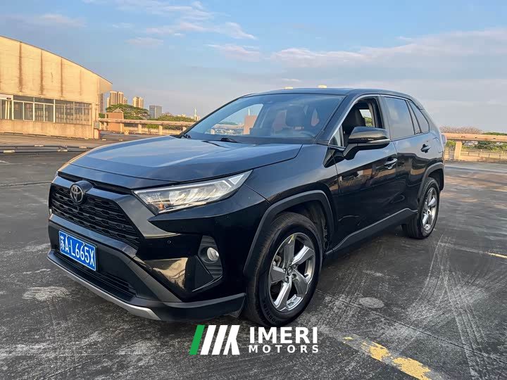 Toyota RAV4 2.0L CVT FWD Fashion Edition - ავტომობილი ჩინეთიდან