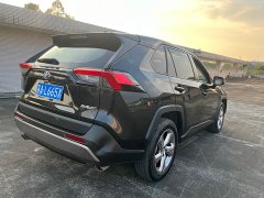Toyota RAV4 2.0L CVT FWD Fashion Edition - ფოტო 8