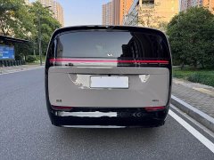 Li Auto Li Xiang MEGA Ultra - ფოტო 4