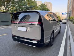 Li Auto Li Xiang MEGA Ultra - ფოტო 5