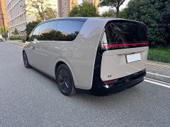 Li Auto Li Xiang MEGA Ultra - ფოტო 6