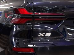 BMW X5 xDrive 30Li M Sport Exclusive Night Edition Package - ფოტო 10