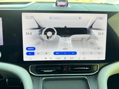 AITO M9 Extended Range Ultra 52kWh 6-Seater - ფოტო 19