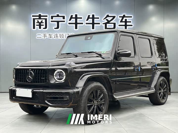 Mercedes-Benz G 500
