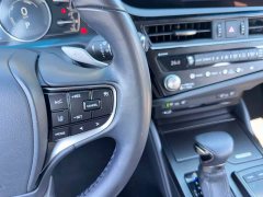 Lexus ES 2021 300h Premium Edition - ფოტო 14