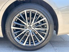 Lexus ES 2021 300h Premium Edition - ფოტო 19