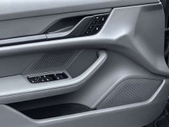 Porsche 2022 Taycan 4 Cross Turismo - ფოტო 10