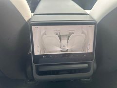 Tesla Model 3 Rear-Wheel Drive - ფოტო 19