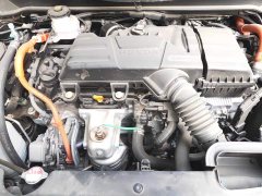 Honda Odyssey 2.0L e:HEV Luxury - ფოტო 10
